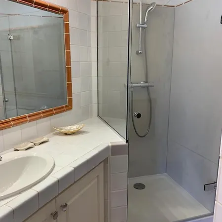 Charming 4 Studio With Pool And Garage * سان تروبيه